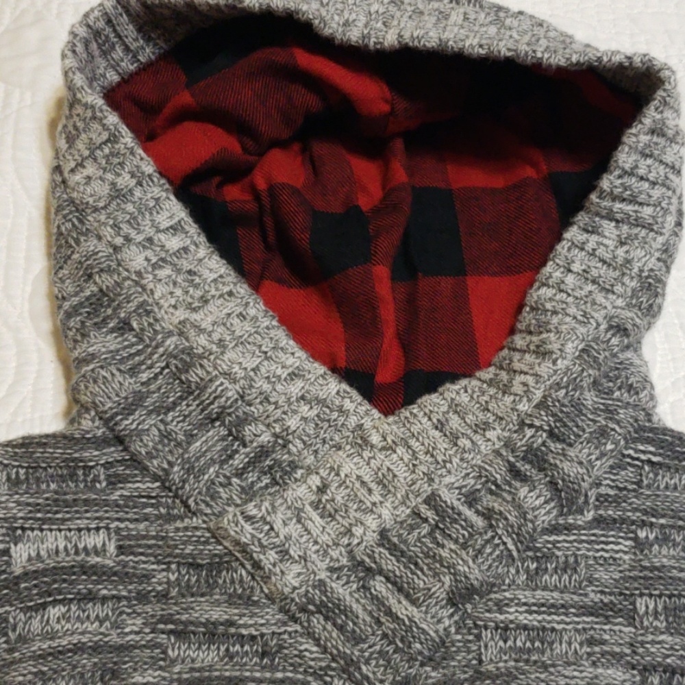 Cardigan - Picture 2 of 3